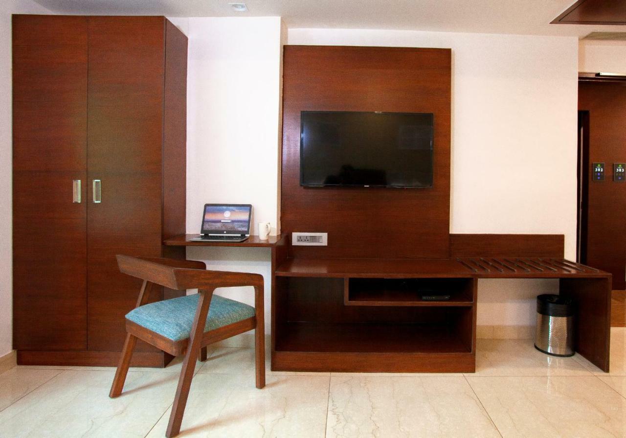 Mango Viera Hotel
